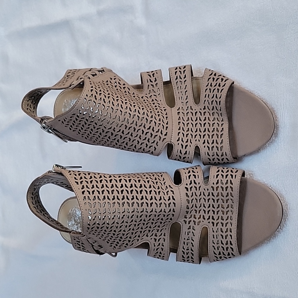 Tan size 9.5 Vince Camuto open toe sandals.